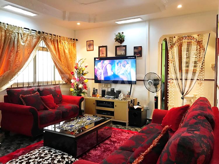 Jurong West Street 61 thumbnail photo